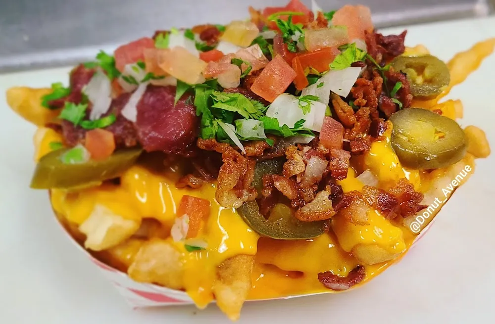 Asada Fries w Cheese and Guacamole