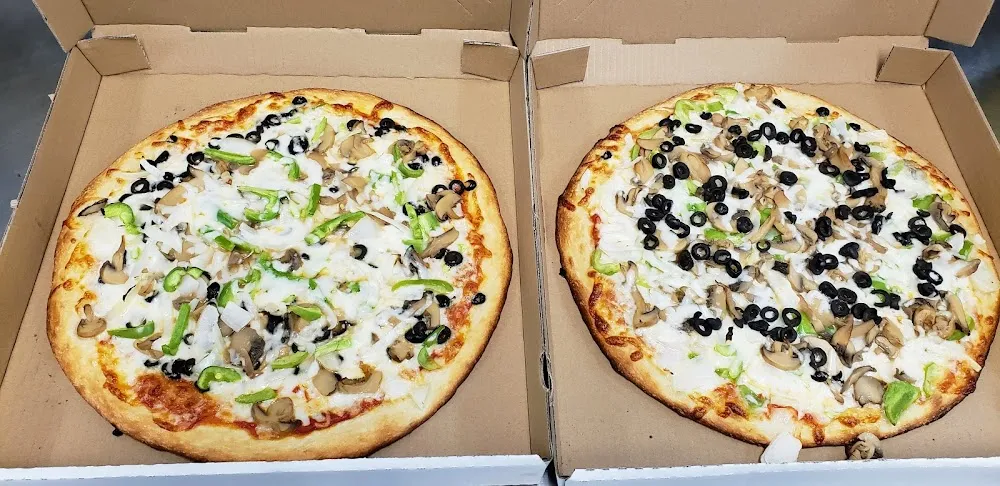 Pizza Olives Mushrooms